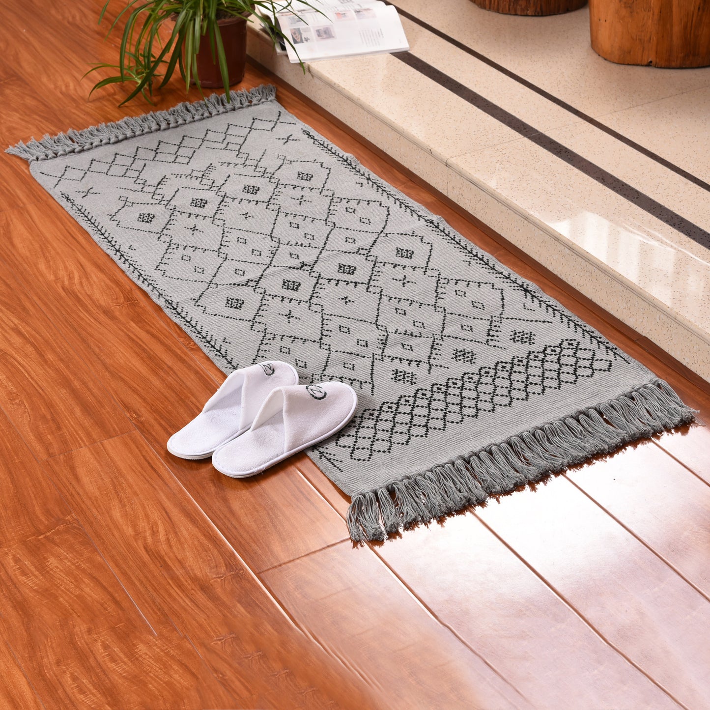 Cotton Braided Printed Black Carpet Mat