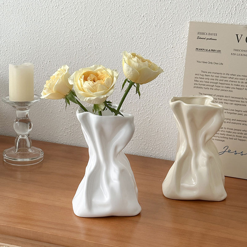 Simple Cream Style Vase Decoration Home Decoration