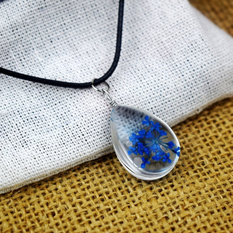 Dried Flower Starry Necklace