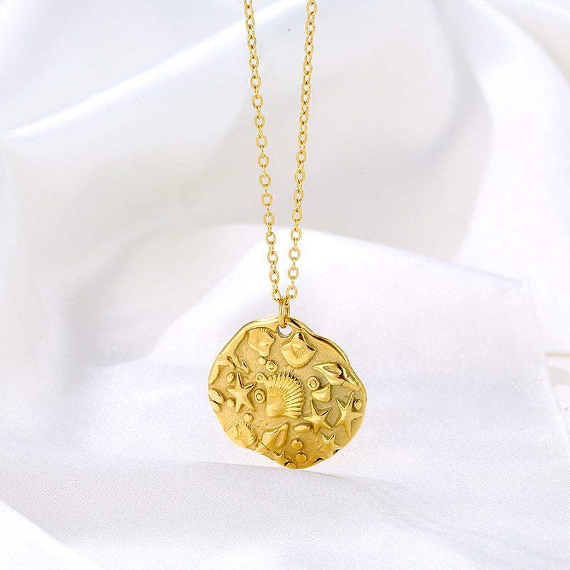 Niche Design High-grade Golden, Round Coin Embossed Necklace For Women