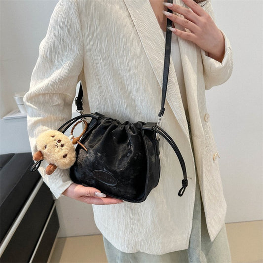 One Shoulder Retro Pleated Crossbody Bag