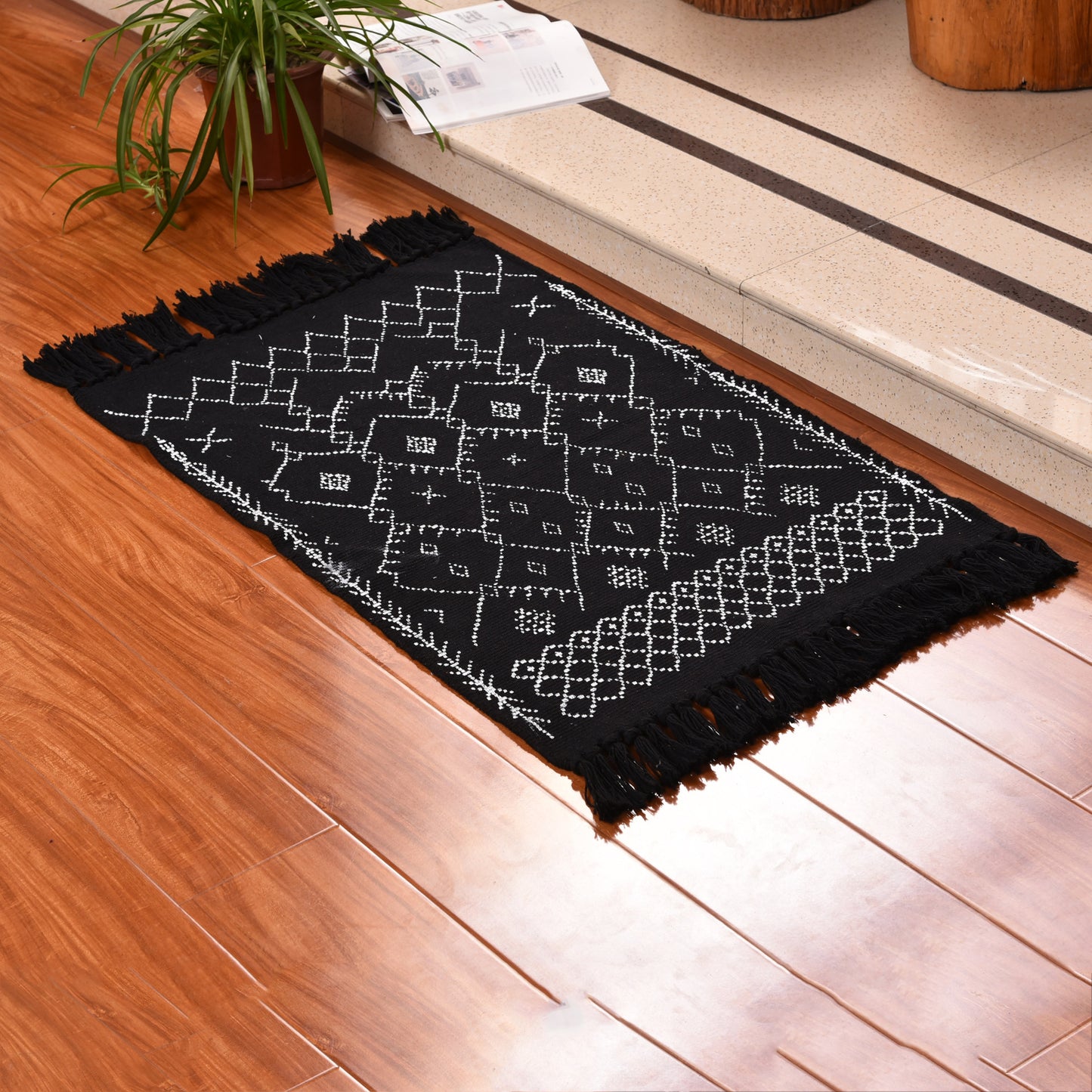 Cotton Braided Printed Black Carpet Mat