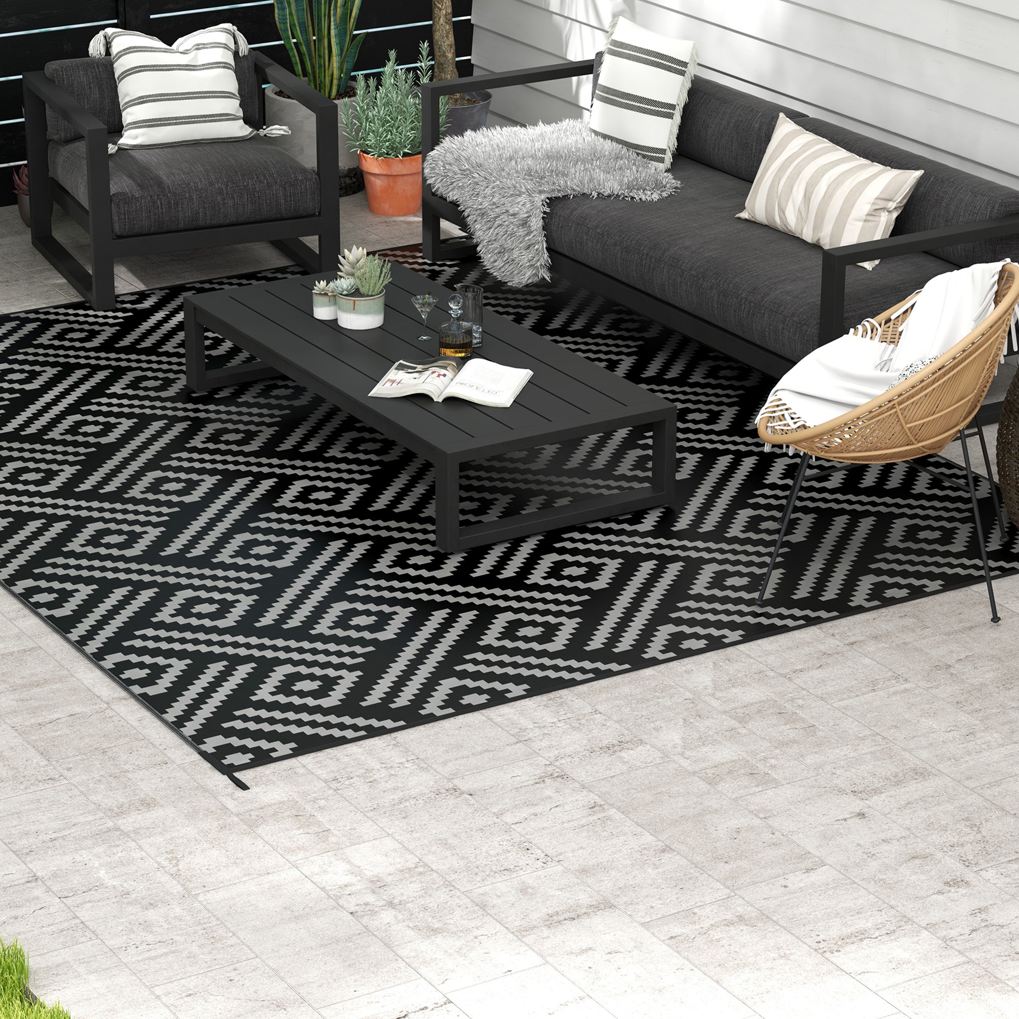 Reversible Outdoor Rug Carpet RV Camping Rugs with Carry Bag, 9' x 12', Black & Gray Geometric