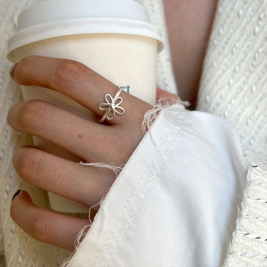 925 Sterling Silver Bright Silver Flower Ring